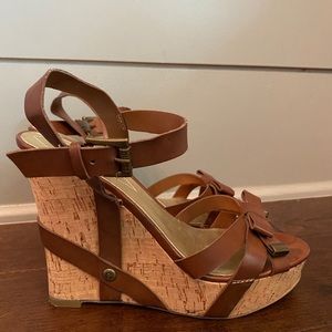 GUESS wedges